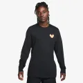 Nike U NSW TEE LS SOLE RALLY PATCH 