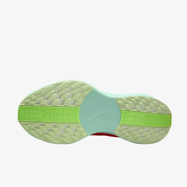 Nike W PEGASUS PLUS 