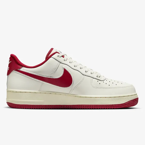 Nike Air Force 