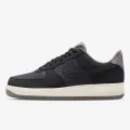 Nike AIR FORCE 1 '07 LV8 WNTR 