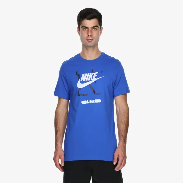 Nike Futura 