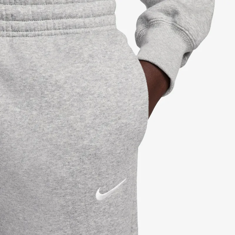 Nike Phoenix 