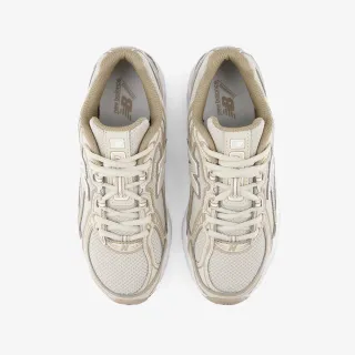 New Balance K 740 