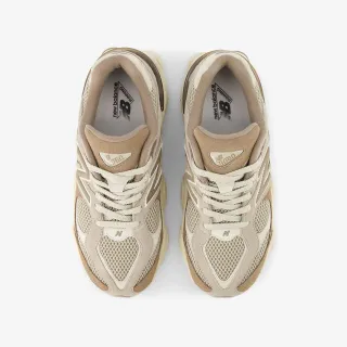 New Balance K 9060 