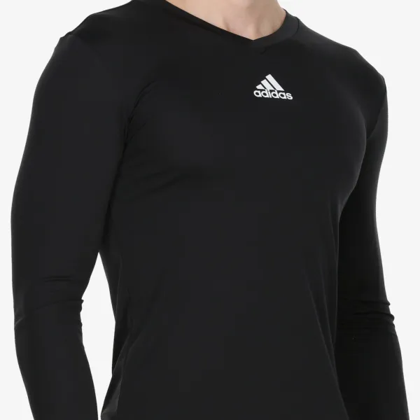 Adidas TEAM BASE TEE 