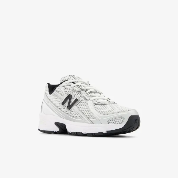 New Balance 740 