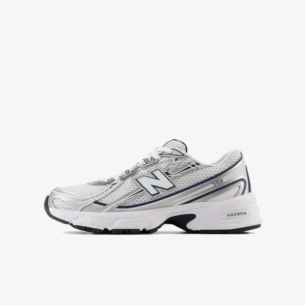 New Balance K 740 
