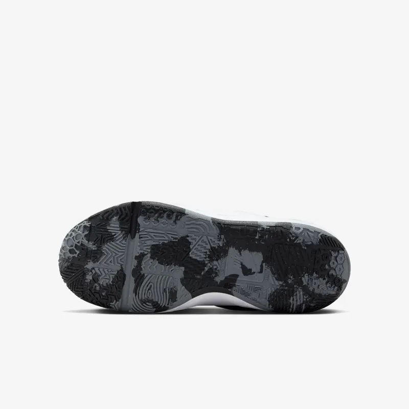 Nike TEAM HUSTLE D 12 GS 