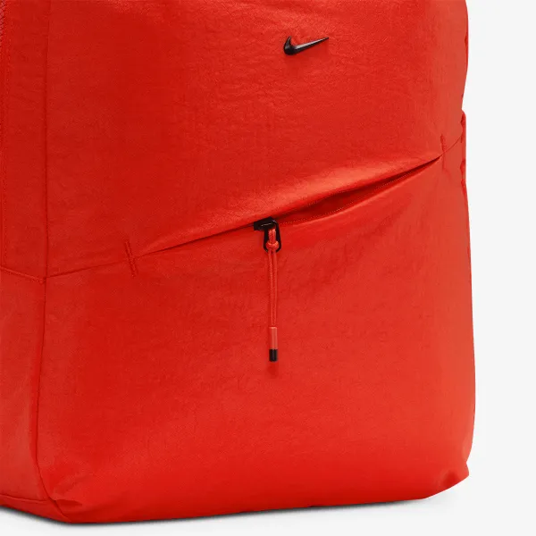 Nike Aura 