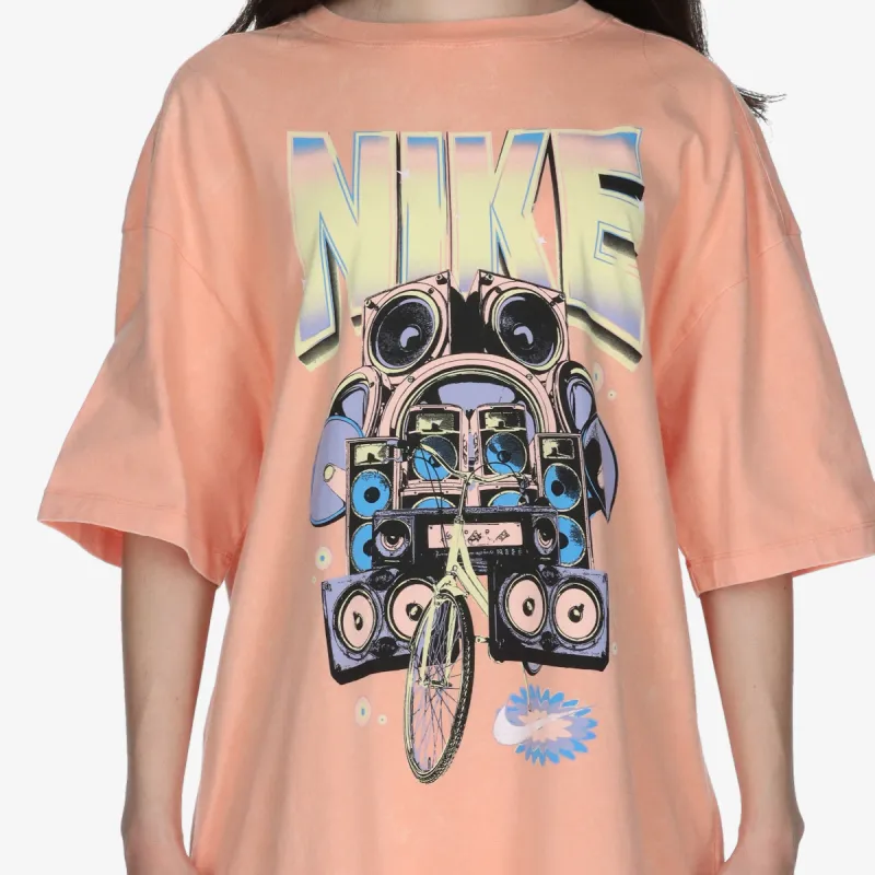 Nike Sportswear 