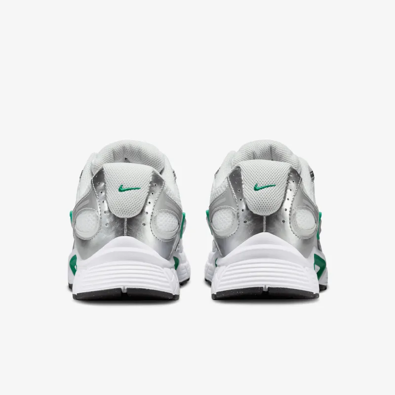 Nike NIKE V5 RNR 