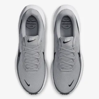 Nike NIKE REVOLUTION 8 