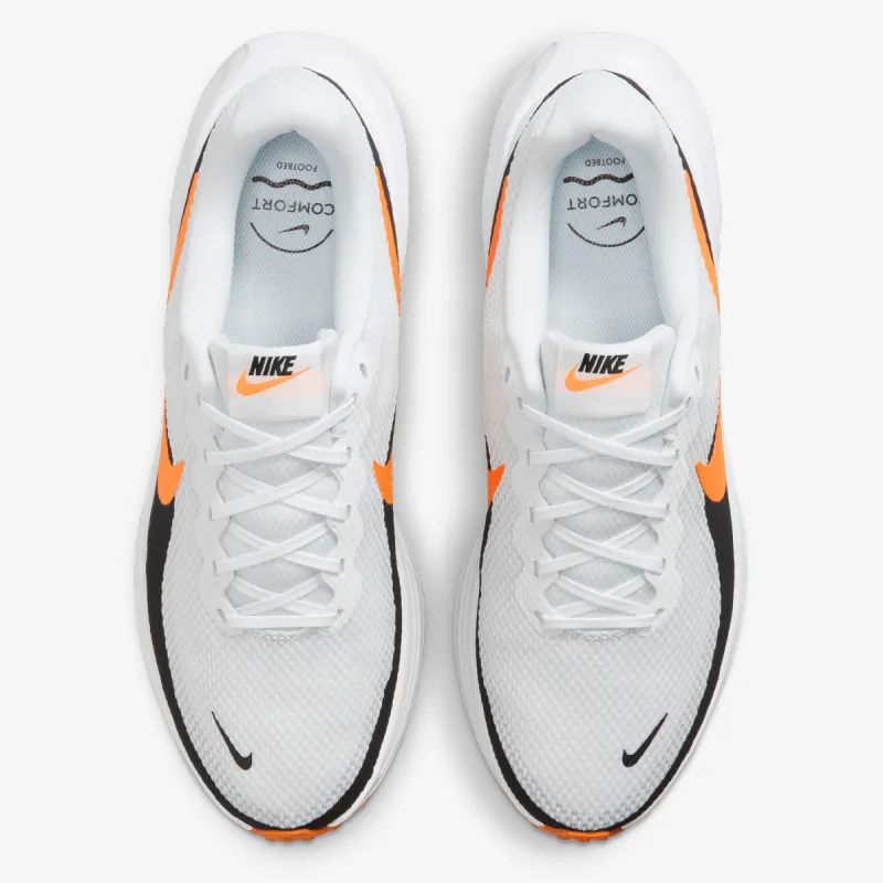 Nike NIKE REVOLUTION 8 