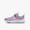 Nike Cosmic Runner 