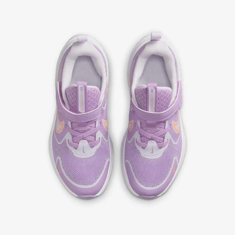 Nike Cosmic Runner 