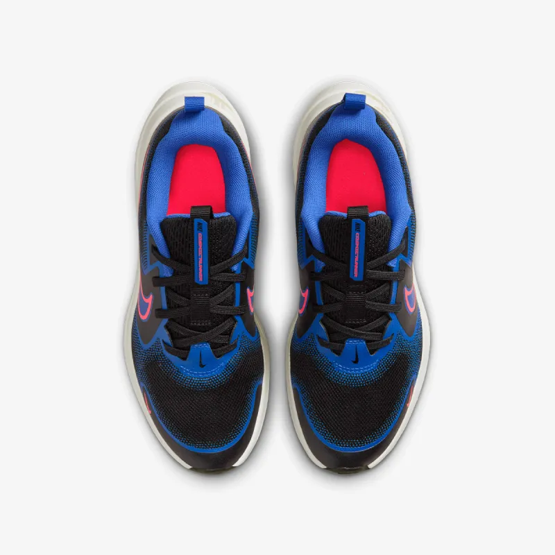 Nike Cosmic Runner 