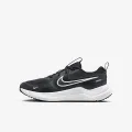 Nike Cosmic Runner 