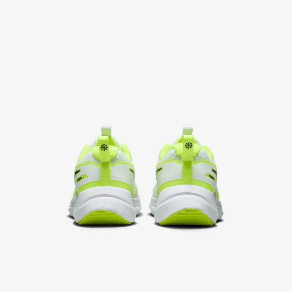 Nike Cosmic Runner 