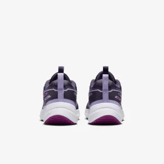 Nike Cosmic Runner 