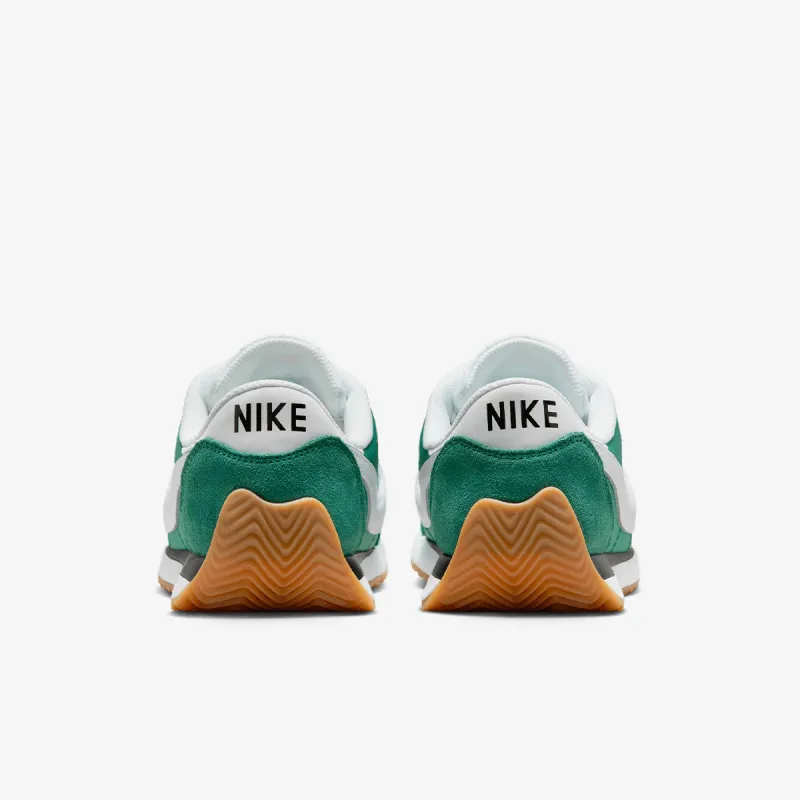 Nike W NIKE PACIFIC 