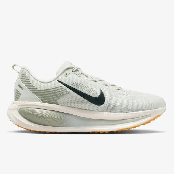 Nike NIKE VOMERO 18 