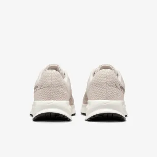 Nike Run Defy 