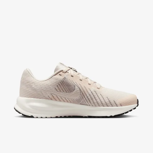 Nike Run Defy 