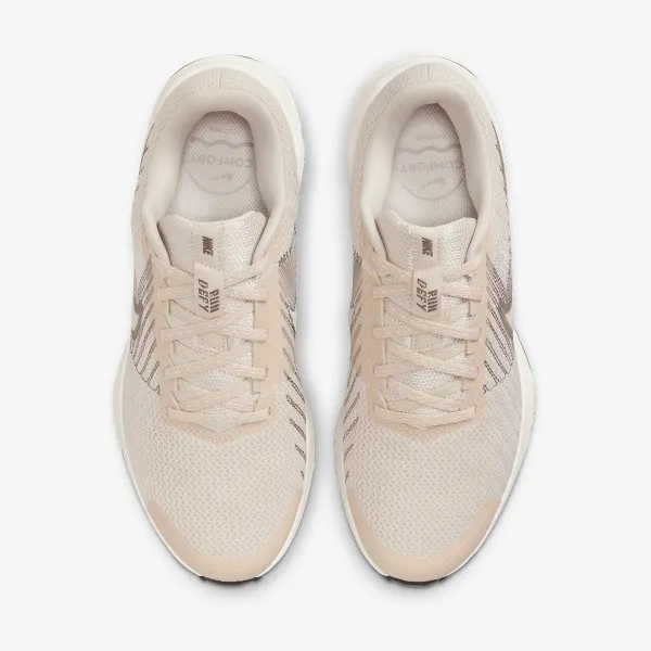 Nike Run Defy 
