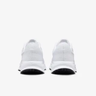 Nike Run Defy 