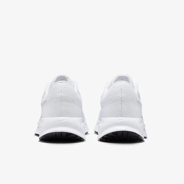 Nike Run Defy 