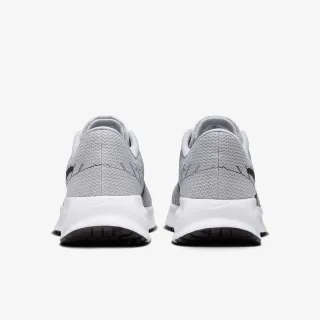 Nike Run Defy 