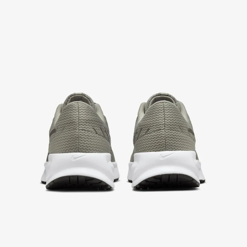 Nike Run Defy 