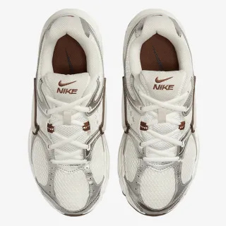 Nike W NIKE V5 RNR 