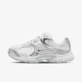Nike W NIKE V5 RNR 