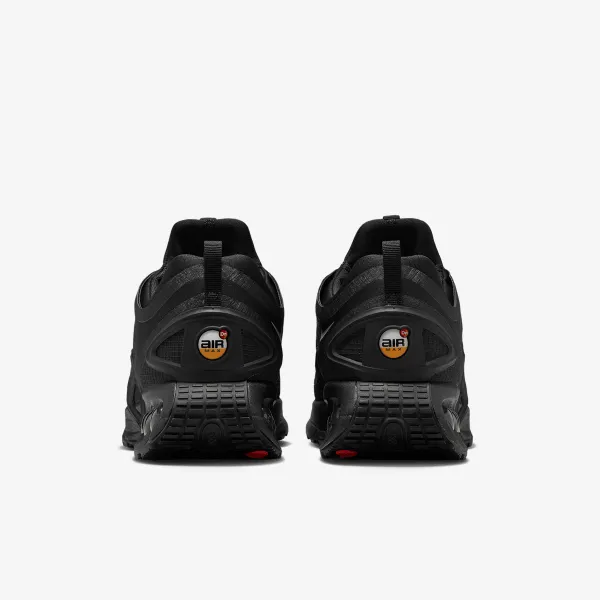 Nike AIR MAX DN ROAM 