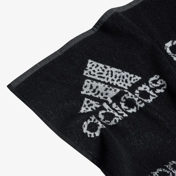 Adidas Branded Must-Have 