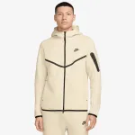 Nike Tech 