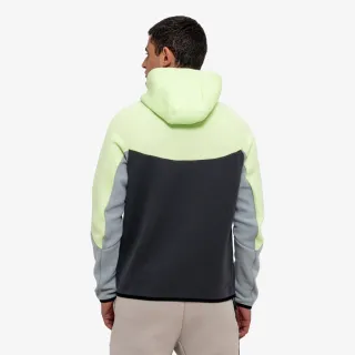 Nike Tech Fleece 
