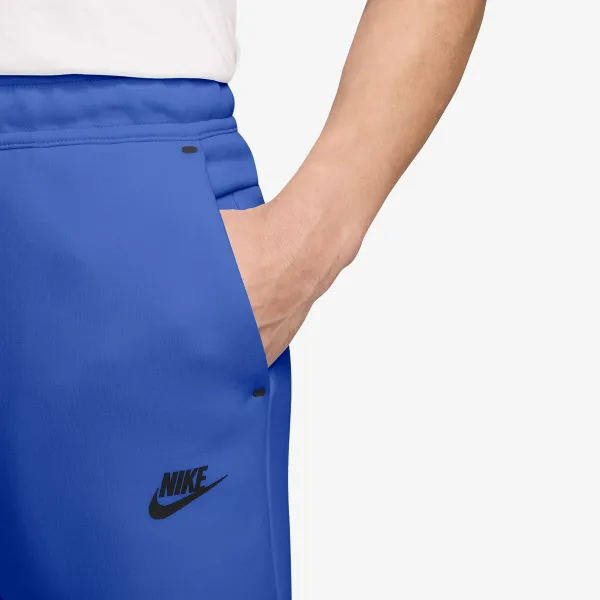 Nike M NK TCH FLC JGGR 