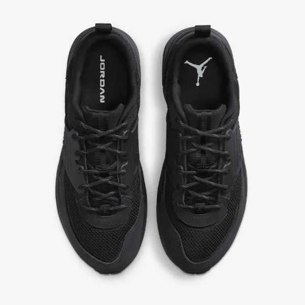 Nike JORDAN TRUNNER O/S 