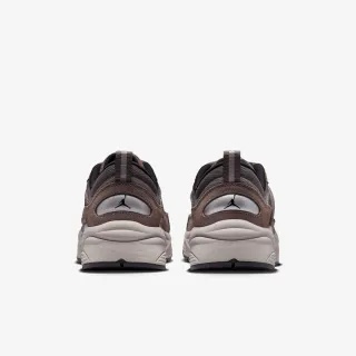 Nike JORDAN TRUNNER O/S 