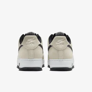 Nike AIR FORCE 1 '07 LV8 1 