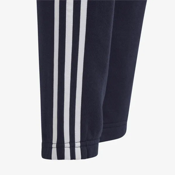 Adidas Essentials 