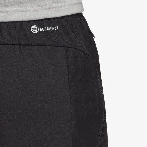 Adidas Train essentials 