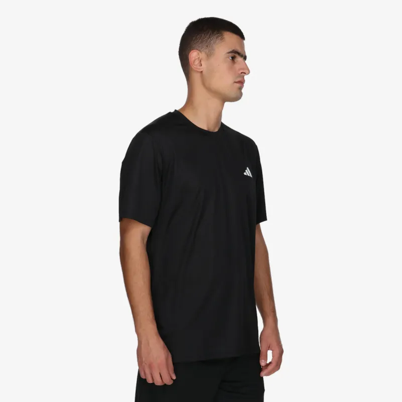 Adidas Train essentials 