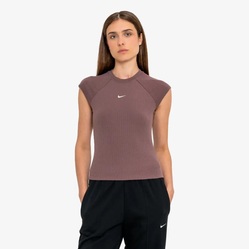 Nike Chill 