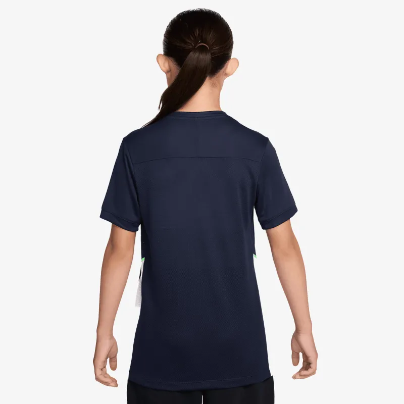 Nike Academy 25 