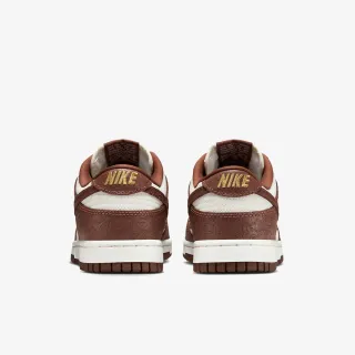 Nike Dunk Low SE 
