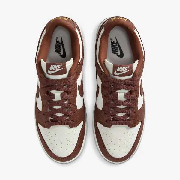 Nike Dunk Low SE 