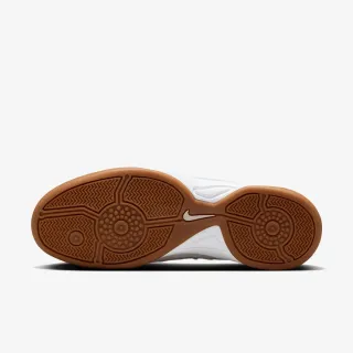 Nike Total90 